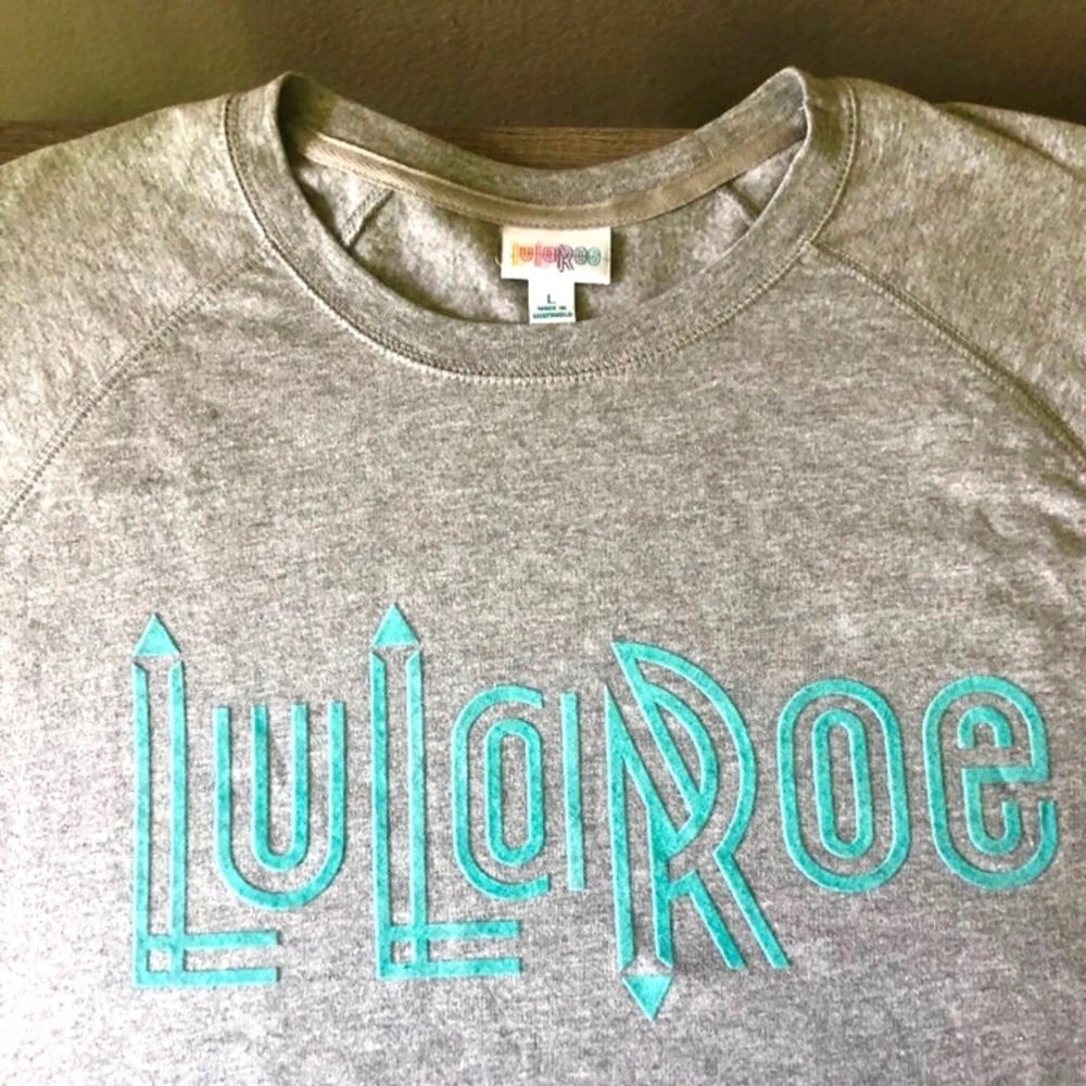 LULAROE SWEATER